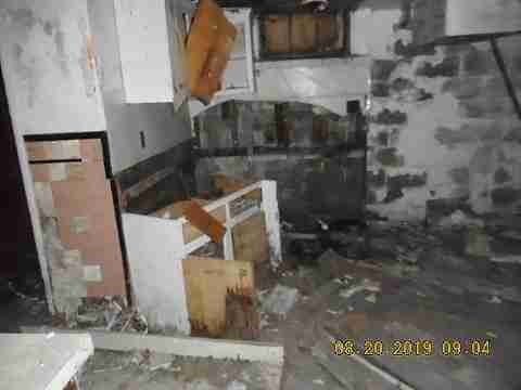 12741 Kilbourne (38)_m.jpg